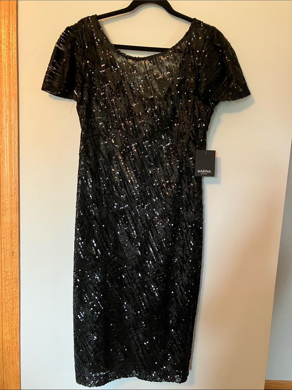 MARINA Black Sequin Short Sleeve Sheath Dress